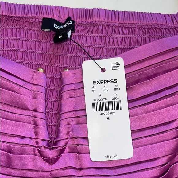 NWT Elegant Purple/Pink Express Cropped Top with Puff Sleeves Size M - Picture 4 of 6